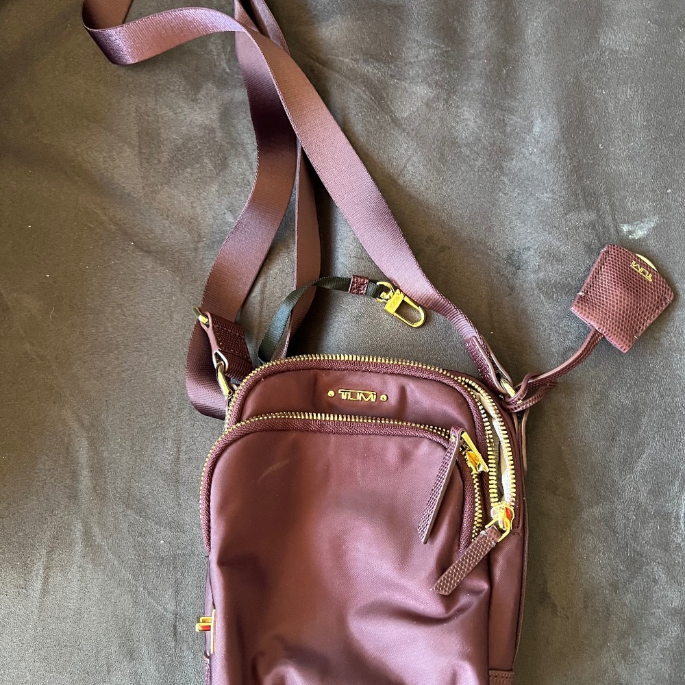 Tumi VOYAGEUR Ruma Crossbody